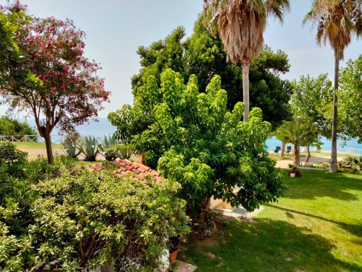 Residence Araba Fenice Тропея Экстерьер фото