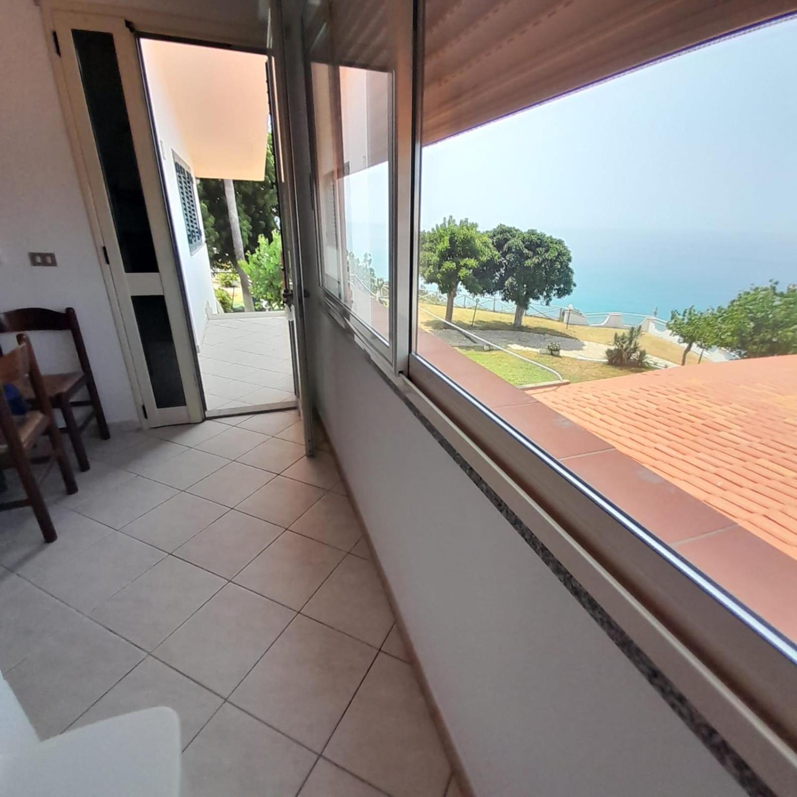 Residence Araba Fenice Тропея Экстерьер фото
