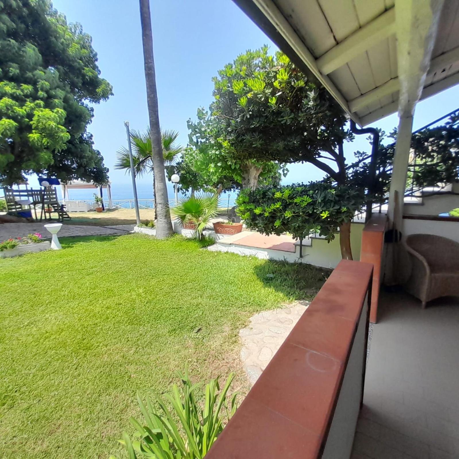 Residence Araba Fenice Тропея Экстерьер фото